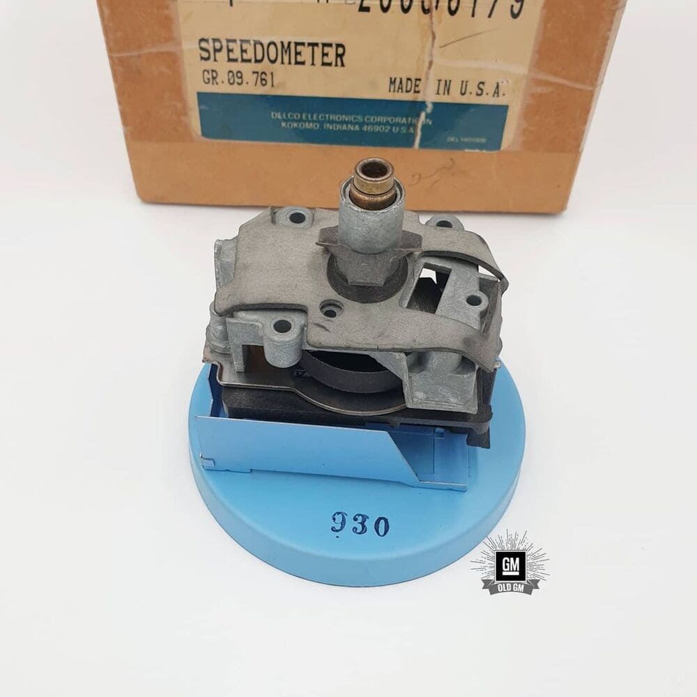 thumbnail image 2 of NOS 1971-1974 Buick Speedometer Lens – Electra, Riviera, Centurion, LeSabre (6496073) 2 of 5