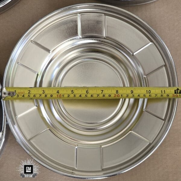 76-91 GMC 3/4 & 1 Ton Hub Cap Set - Image 5