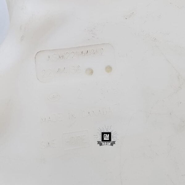 NOS GM 94-96 B & D Body Windshield Washer Fluid Container - Image 4