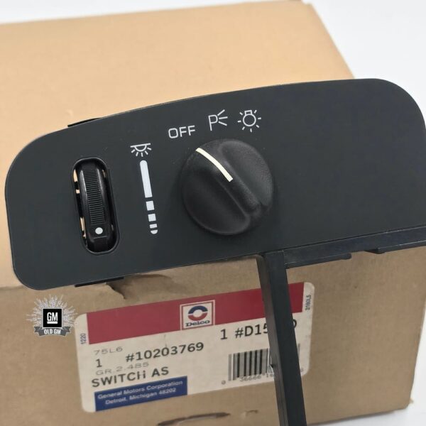 NOS Delco 94-96 Caprice & Impala Headlights Switch Assembly w/o T82 - Image 2