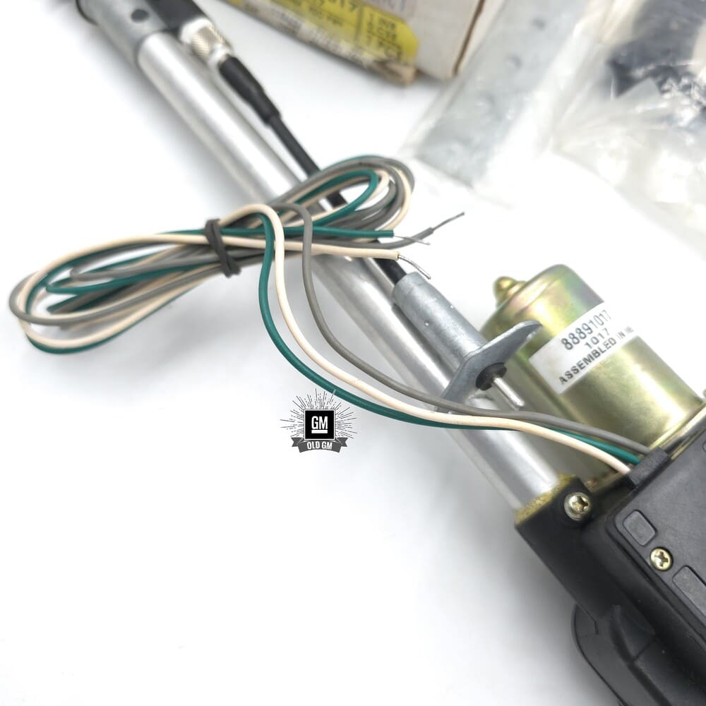 NOS AcDelco 88891017 Power Antenna 3 NOS AcDelco 88891017 Power Antenna - Image 3