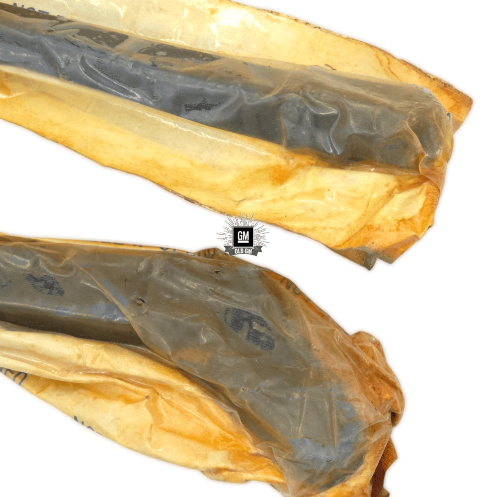 NOS GM 87-92 F Body Windshield Wiper Arm Set 2 NOS GM 87-92 F Body Windshield Wiper Arm Set - Image 2