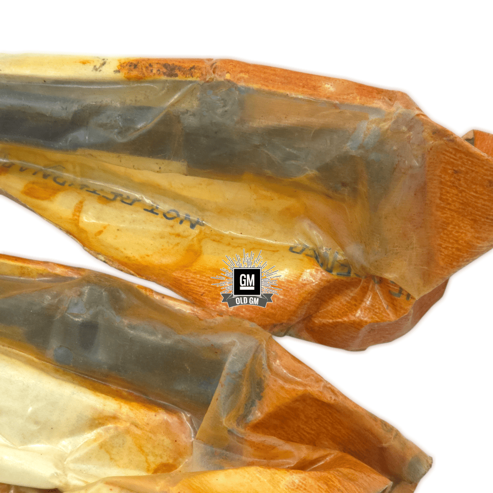 NOS GM 87-92 F Body Windshield Wiper Arm Set 3 NOS GM 87-92 F Body Windshield Wiper Arm Set - Image 3