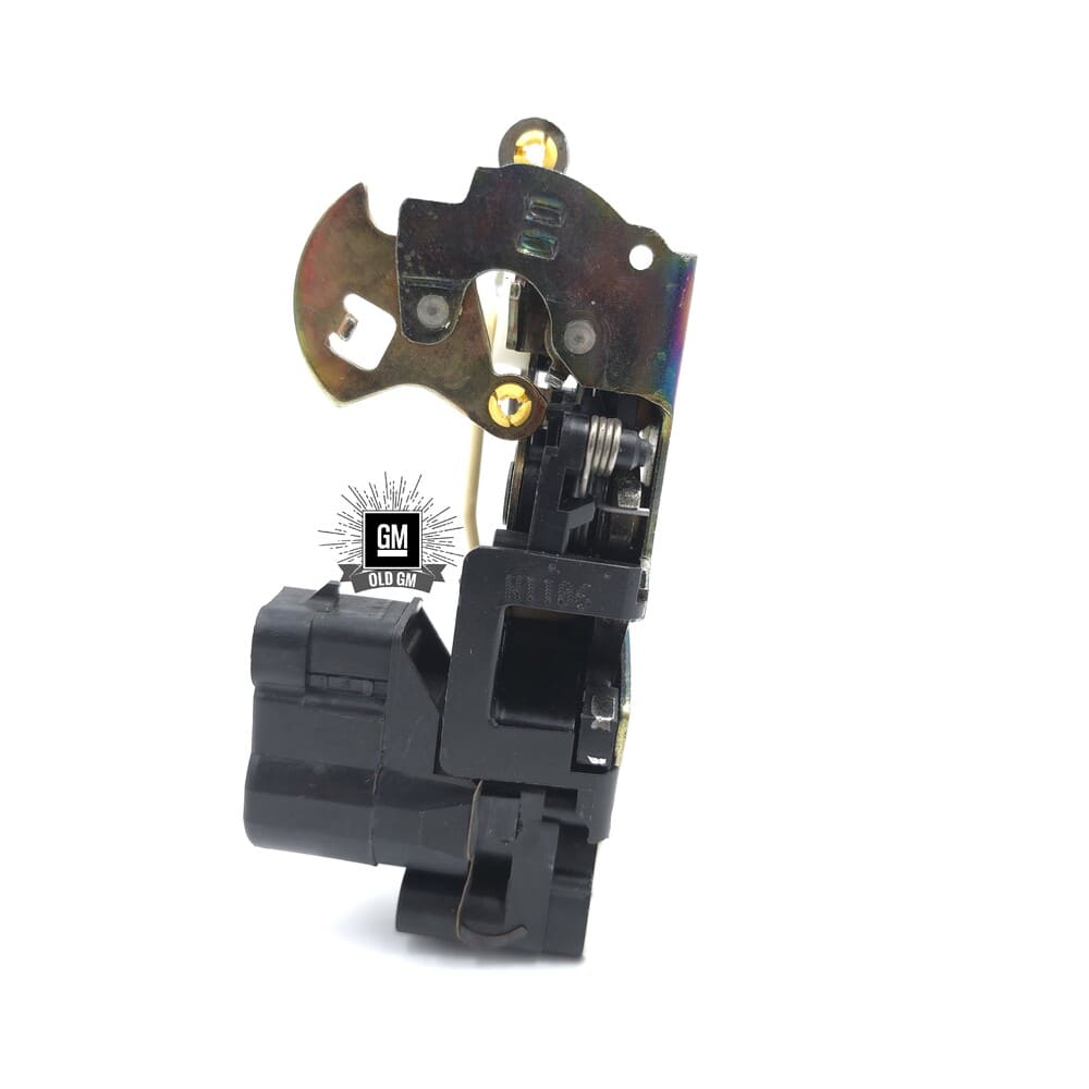 00-06 GMC & Chevy Truck Front LH Door Latch & Actuator Assembly 3 00-06 GMC & Chevy Truck Front LH Door Latch & Actuator Assembly - Image 3