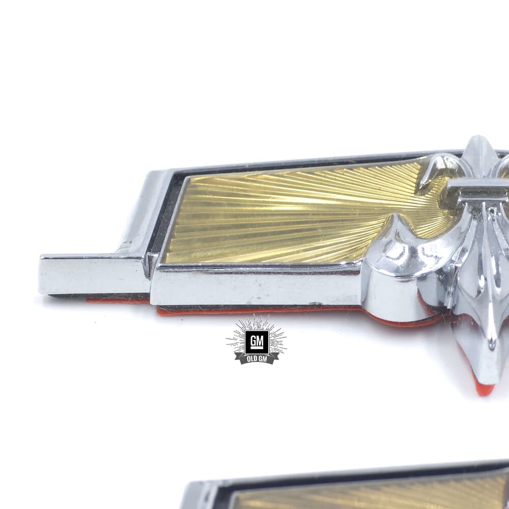 NOS GM 77-90 Caprice Crest Emblem Set 9 NOS GM 77-90 Caprice Crest Emblem Set - Image 9