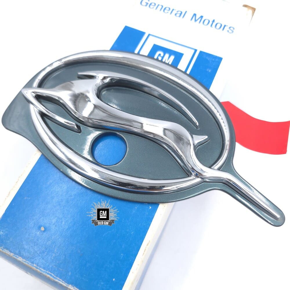 NOS GM 94-96 Impala SS Trunk Lock Emblem 14 NOS GM 94-96 Impala SS Trunk Lock Emblem - Image 14