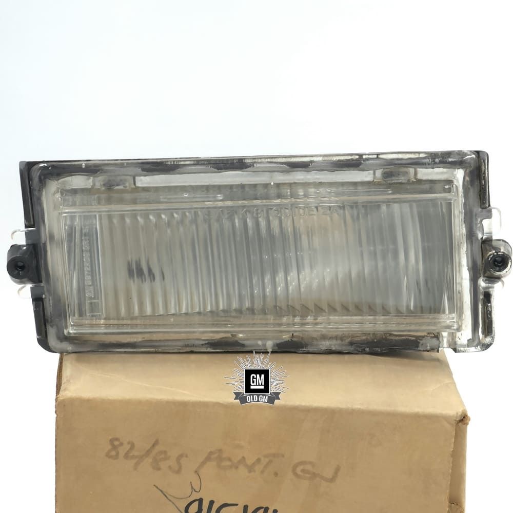NOS GM 81-87 Grand Prix 82-86 Bonneville Cornering Lamps 4 NOS GM 81-87 Grand Prix 82-86 Bonneville Cornering Lamps - Image 4