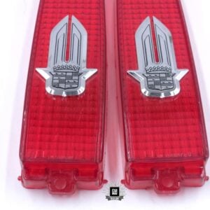 homepage 2 NOS GM 79 Fleetwood & DeVille Taillights Lense