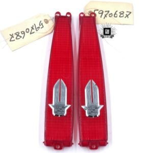 homepage 1 NOS GM 79 Fleetwood & DeVille Taillights Lense